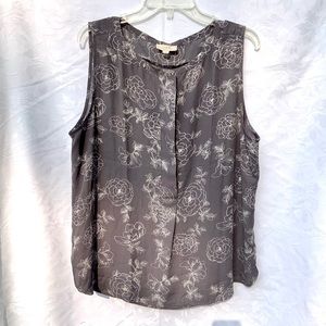 Gray & White Flowy, Sleeveless LOFT Outlet Top